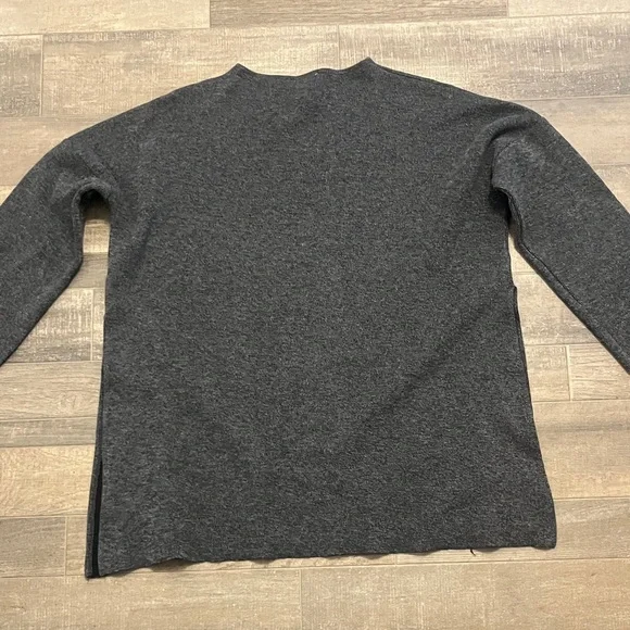 Zara Women’s Dark Gray Top - Picture 13 of 14